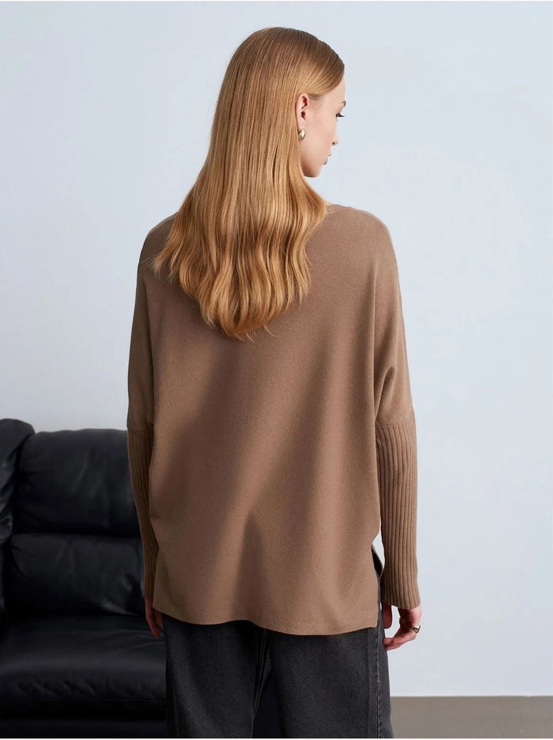 Pull en maille côtelée à col v pour femme dilvin Camel - Kiabi