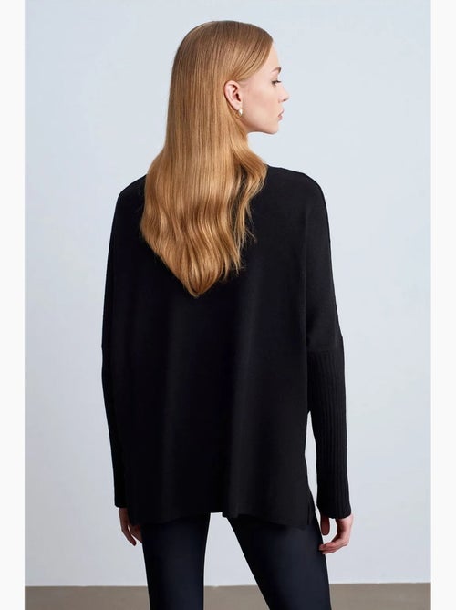 Pull en maille côtelée à col v pour femme dilvin - Kiabi Pull en maille côtelée à col v pour femme dilvin - Kiabi