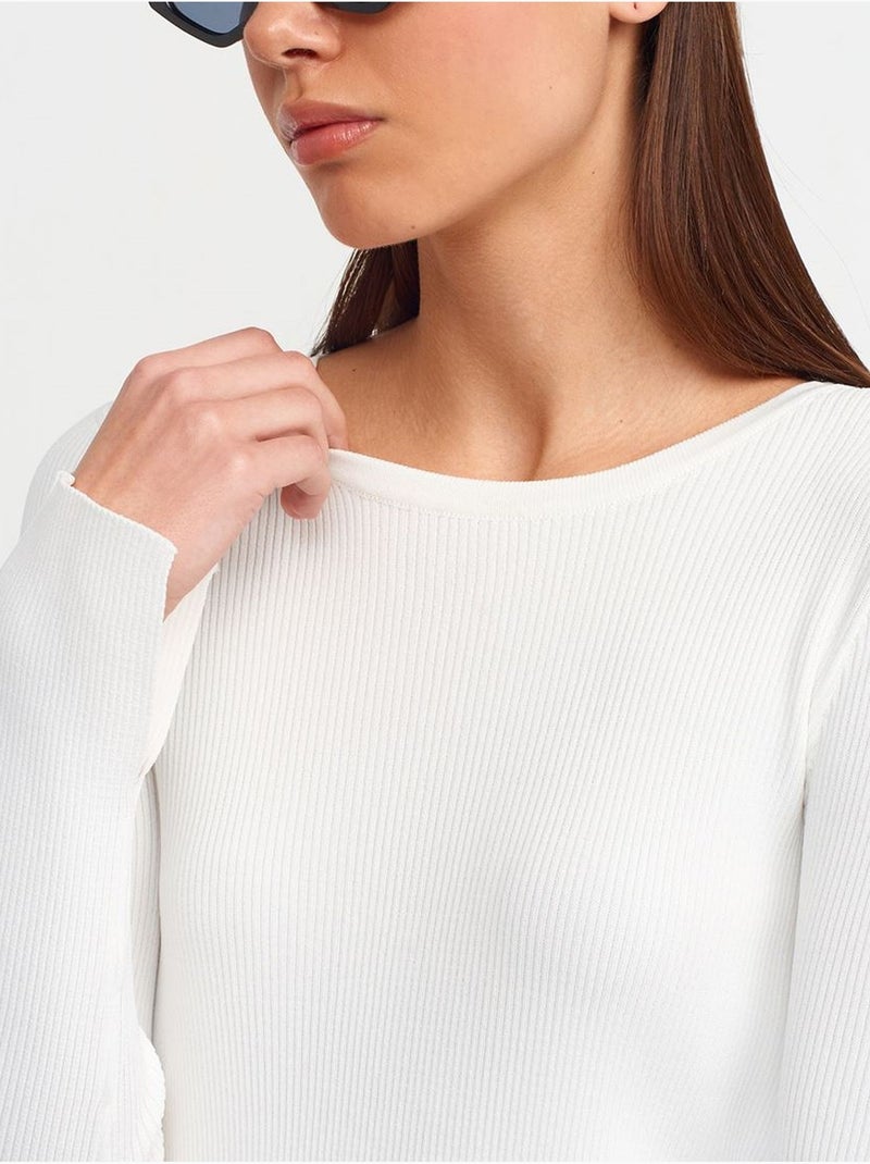 Pull en maille côtelée coupe ajustée à col bateau dilvin Blanc - Kiabi