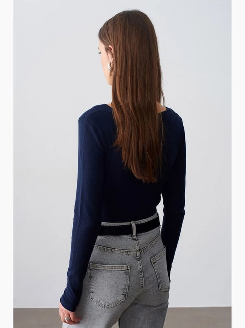 Pull en maille côtelée coupe slim à col v dilvin - Kiabi