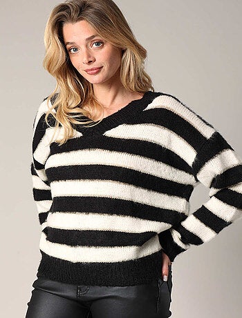 Pull en maille douce à larges rayures 'Deeluxe'