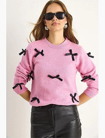 Pull en maille élastique à col rond lucci