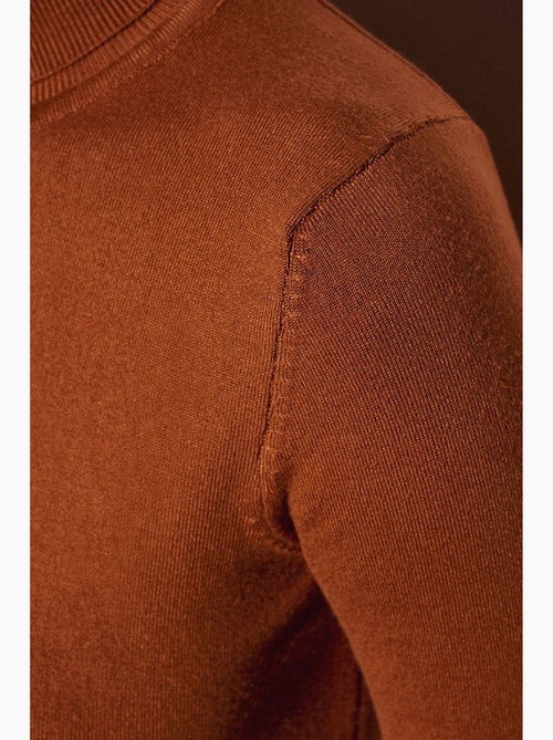 Pull en maille femme à col roulé et boutons dilvin - Kiabi Pull en maille femme à col roulé et boutons dilvin - Kiabi