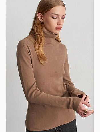 Pull en maille femme à col roulé et ceinture dilvin