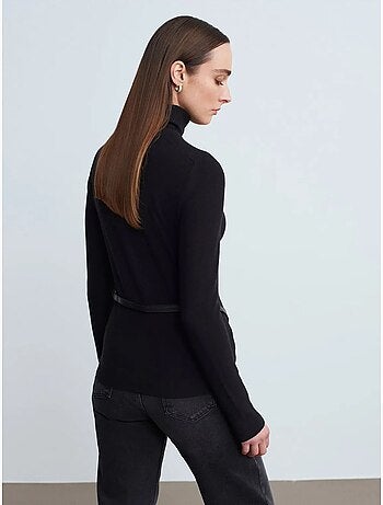 Pull en maille femme à col roulé et ceinture dilvin