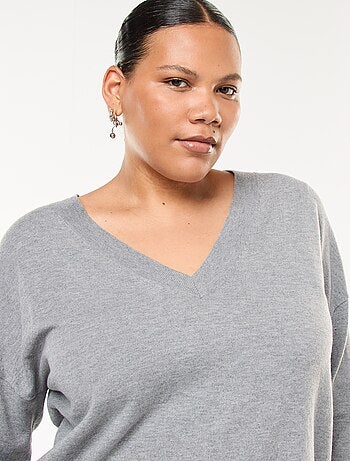 Pull en maille fine avec col V