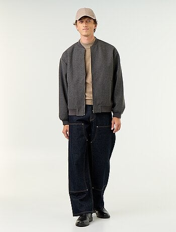 Pull en maille fine jauge avec col montant