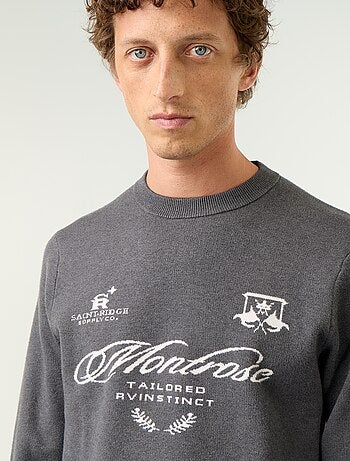 Pull en maille grosse jauge à col rond