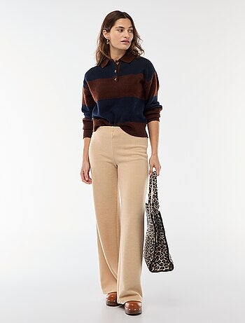 Pull en maille grosse jauge avec un col polo