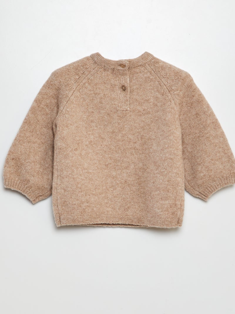 Pull en maille mousseuse avec broderies Beige - Kiabi