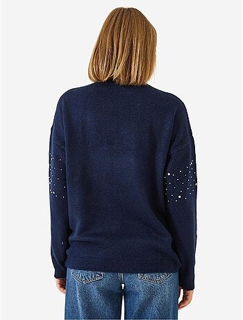 Pull en maille orné de pierres lucci
