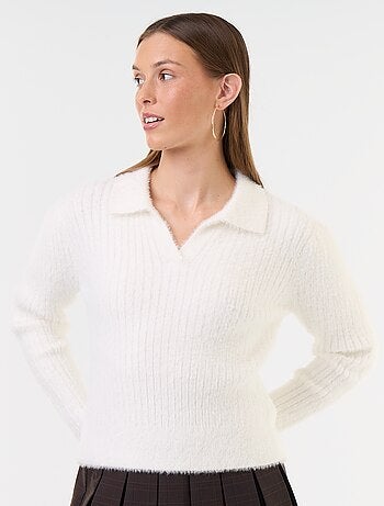 Pull en maille poilue avec col polo