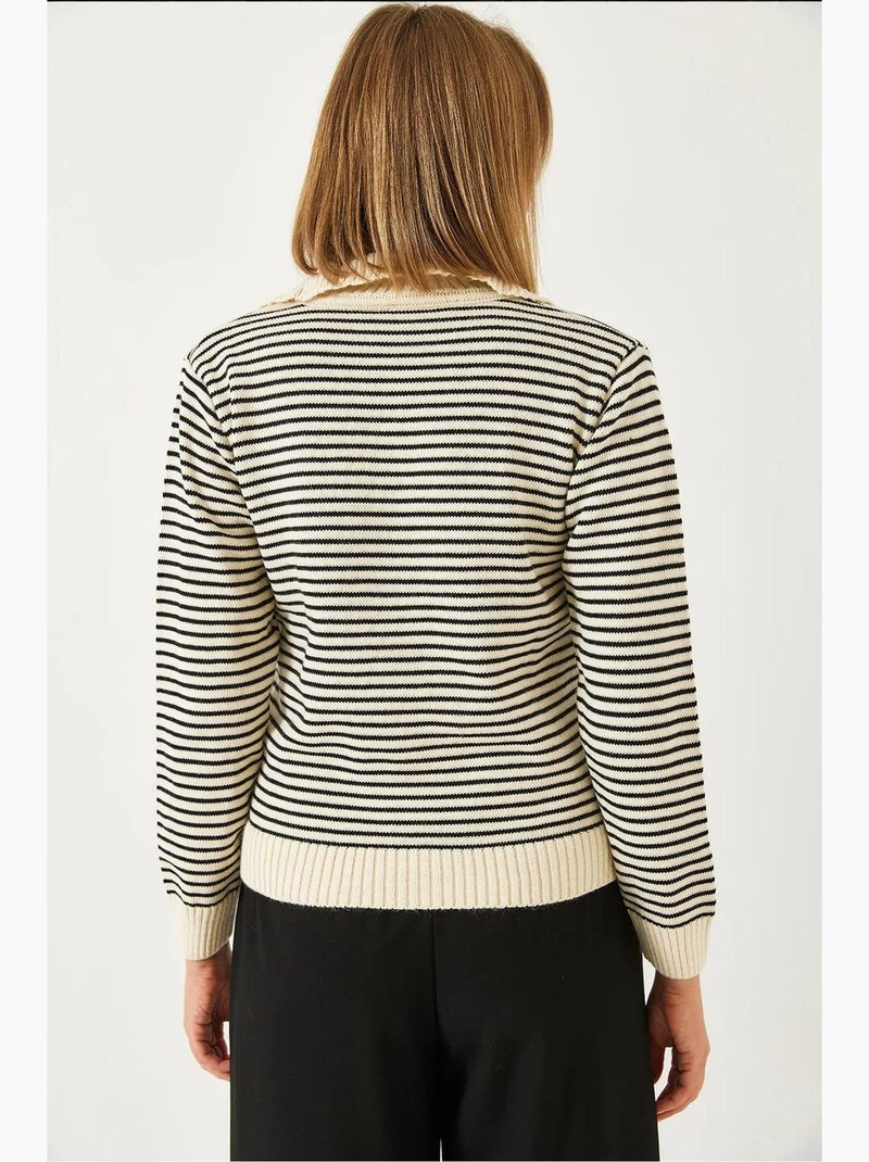 Pull en maille rayé à col polo et boutons lucci Crème - Kiabi