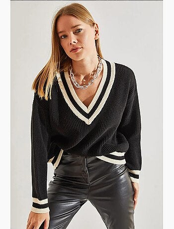 Pull en maille rayée à col en v lucci
