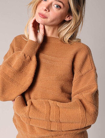 Pull en maille texturée à manches longues bouffantes 'Deeluxe'