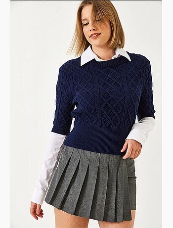 Pull en maille torsadée à détails chemise lucci
