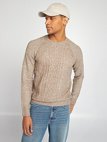 Pull en maille torsadée