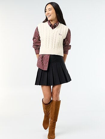 Pull en maille torsadée sans manches