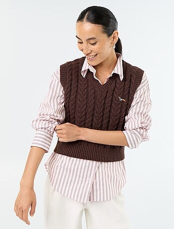 Pull en maille torsadée sans manches