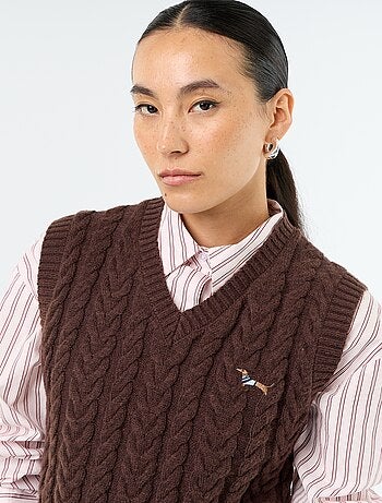 Pull en maille torsadée sans manches
