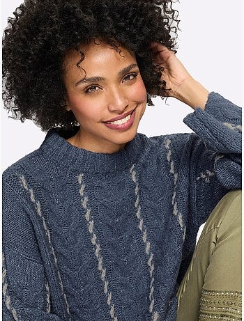 Pull en tricot 18% laine - taille standard - helline