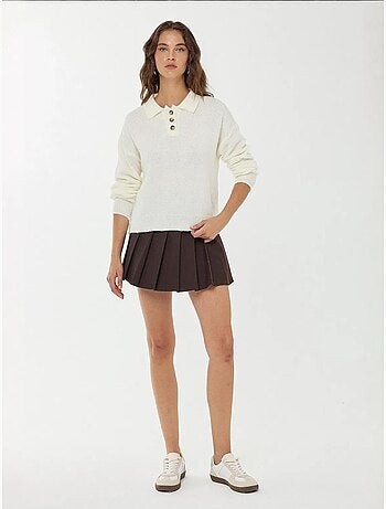 Pull en tricot à col boutonné