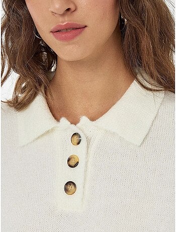 Pull en tricot à col boutonné