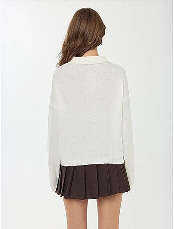 Pull en tricot à col boutonné