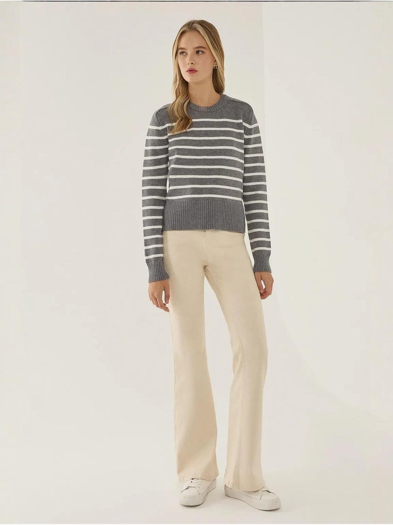 Pull en tricot à col rond rayé hiccup Gris - Kiabi