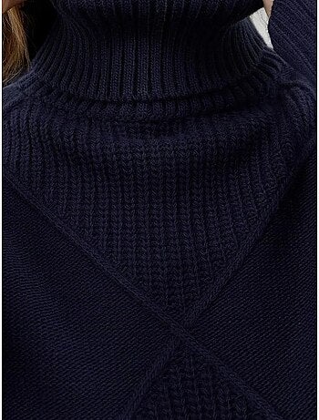Pull en tricot à col roulé