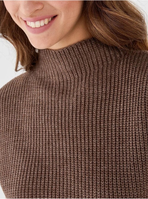 Pull en tricot à demi-col roulé - Kiabi