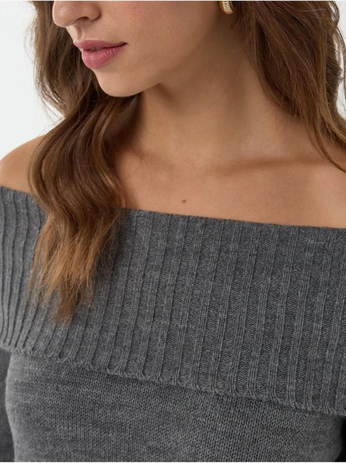Pull en tricot à épaules dénudées - Kiabi