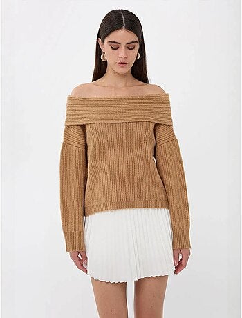 Pull en tricot à épaules dénudées