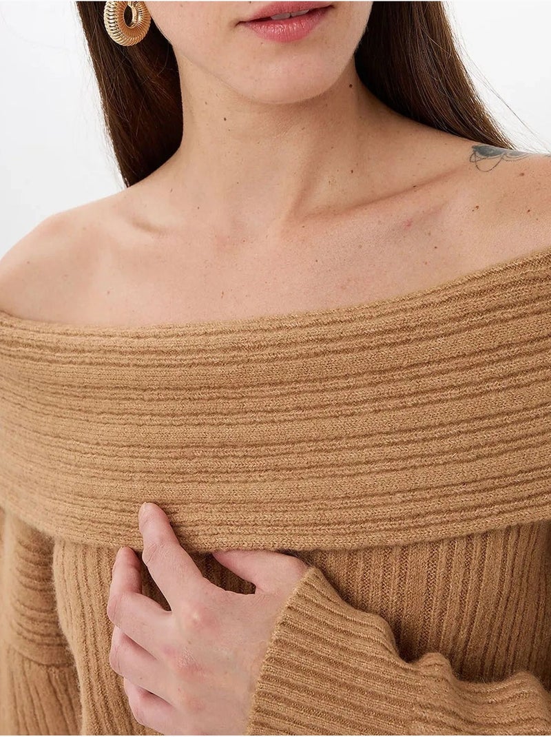 Pull en tricot à épaules dénudées Marron - Kiabi
