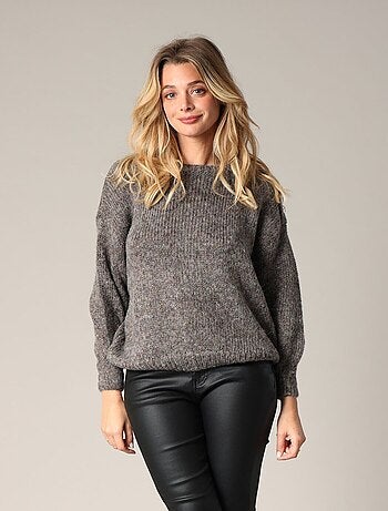 Pull en tricot avec boutons décoratifs 'Deeluxe'