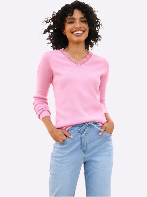 Pull En Tricot Fin Bordure En Dentelle Au Col V. - Taille Standard - Helline - Kiabi Pull En Tricot Fin Bordure En Dentelle Au Col V. - Taille Standard - Helline - Kiabi