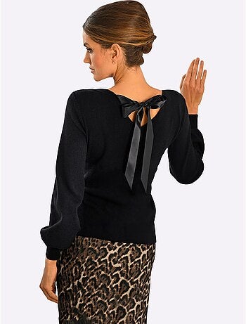 Pull En Tricot Fin Encolure Dégagée Au Dos - Taille Standard - Helline