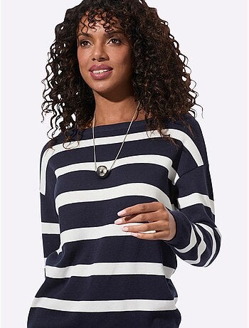 Pull en tricot fin encolure en u discrète - taille standard - witt