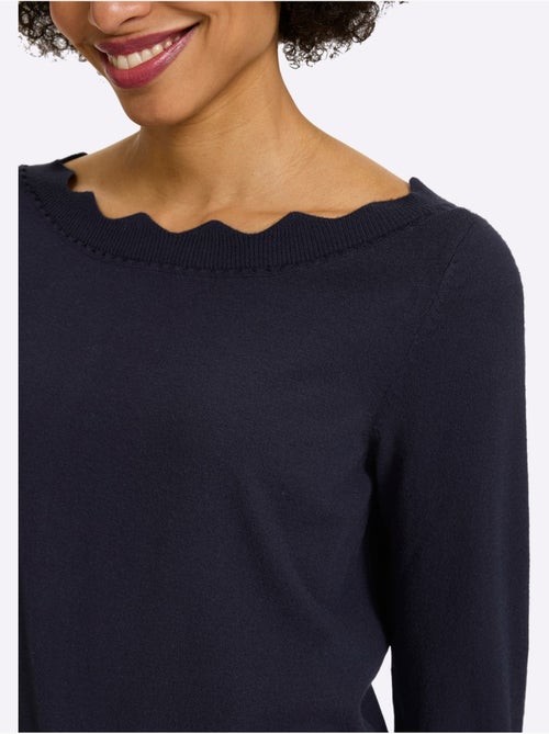 Pull En Tricot Fin Encolure En U Féminine - Taille Standard - Helline - Kiabi Pull En Tricot Fin Encolure En U Féminine - Taille Standard - Helline - Kiabi