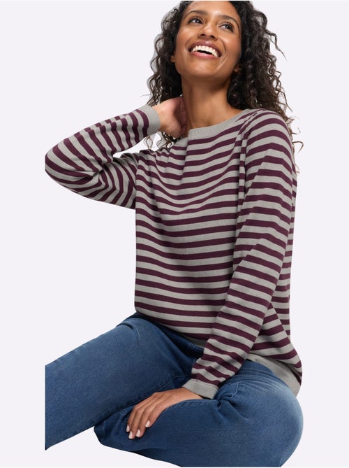 Pull en tricot fin motif à rayures tendance - taille standard - helline - Kiabi Pull en tricot fin motif à rayures tendance - taille standard - helline - Kiabi