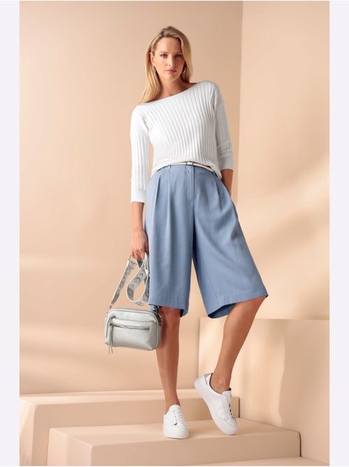Pull En Tricot Fin Petites Pierres Brillantes Fantaisie - Taille Standard - Helline - Kiabi Pull En Tricot Fin Petites Pierres Brillantes Fantaisie - Taille Standard - Helline - Kiabi