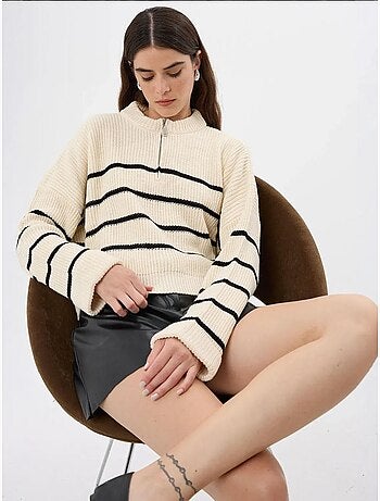 Pull en tricot rayé à fermeture éclair