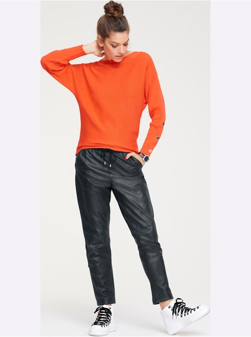 Pull Encolure Ronde - Taille Standard - Helline - Kiabi Pull Encolure Ronde - Taille Standard - Helline - Kiabi