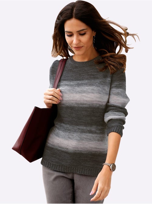 Pull encolure ronde à manches longues avec dégradé sur tricot doux - Taille standard - Moda Vilona - Kiabi Pull encolure ronde à manches longues avec dégradé sur tricot doux - Taille standard - Moda Vilona - Kiabi