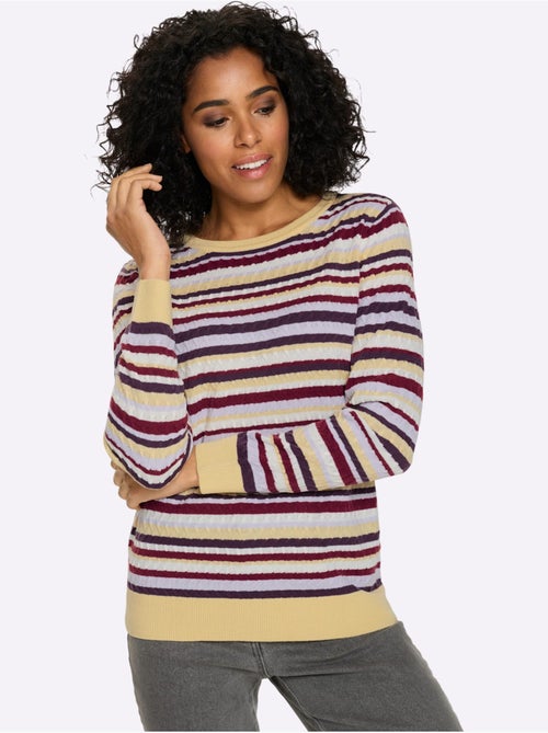 Pull Encolure Ronde Motif Torsadé Sportif - Taille Standard - Moda Vilona - Kiabi Pull Encolure Ronde Motif Torsadé Sportif - Taille Standard - Moda Vilona - Kiabi