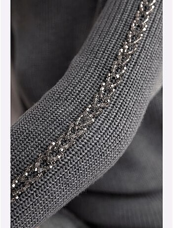 Pull encolure ronde superbes perles fantaisie - taille standard - helline