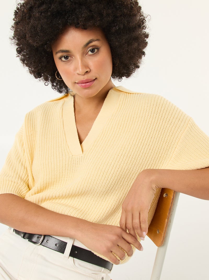 Pull esprit polo avec encolure V Jaune - Kiabi