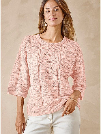 Pull façon crochet