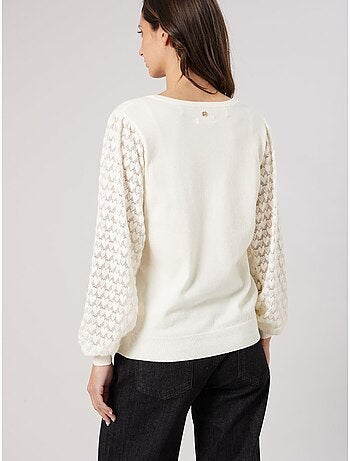Pull femme col v manches ajourées 'deeluxe'