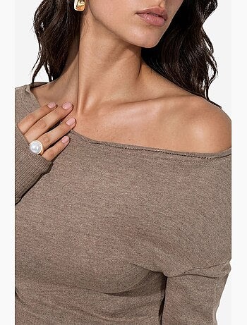 Pull femme court en maille côtelée à col rond busem